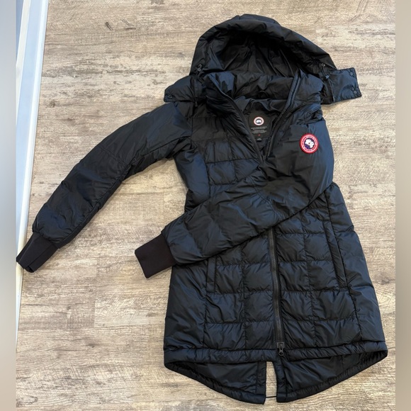 Canada Goose Women's Black Ellison Puffer Coat NEW - Picture 5 of 16